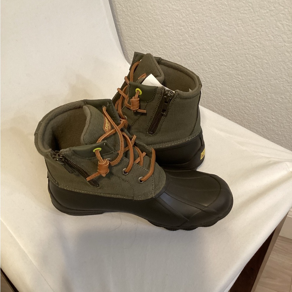 NWT SPERRY SALTWATER RAIN BOOTS SIZE 7 - Picture 6 of 7